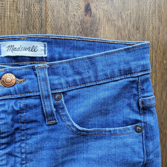 Madewell 11" High-Rise Skinny Jeans in Maricopa Wash - Picture 6 of 11